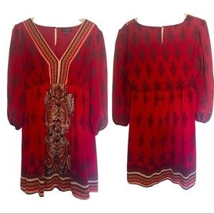 Bohemian Dress size Small 100% polyester lined